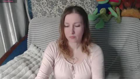 Snapshot of lesanamagic chatting on May 26, 6:26 pm LesanaMagic online show from May 26, 6:26 pm