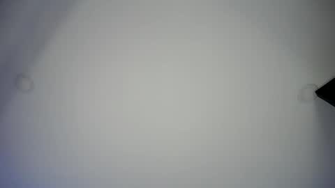 Victoria and Juliana online show from December 5, 4:42 am