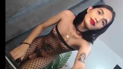 Snapshot of lesi_trisha chatting on March 9, 5:17 pm Trisha18 online show from March 9, 5:17 pm