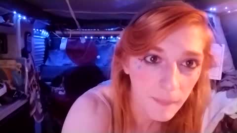 Snapshot of lesleygumgrass chatting on February 22, 6:17 am LesleyGumGrass- The Boring Trans girl online show from February 22, 6:17 am