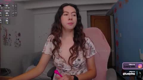 Snapshot of leslie9669 chatting on February 9, 2:29 pm Lesly online show from February 9, 2:29 pm