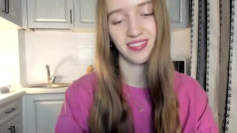  LESLIE   online show from December 19, 4:47 pm