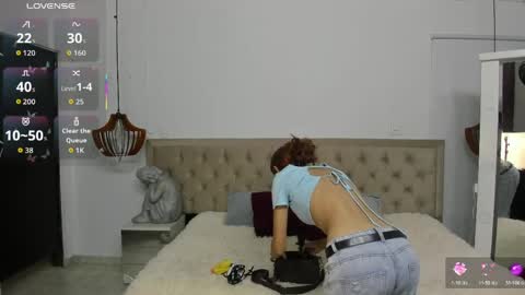 L E S L E Y  AND  D R A K O online show from May 13, 5:21 pm