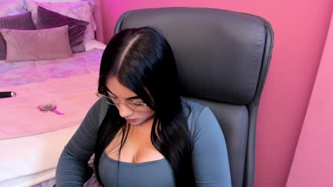 leslie online show from June 3, 6:57 pm