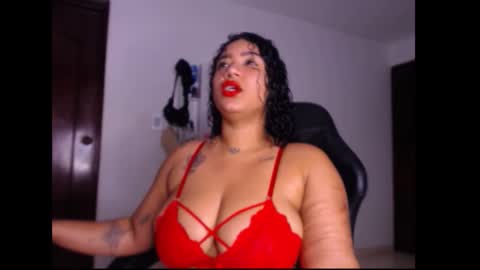 lesly online show from December 20, 1:56 am