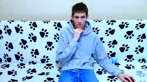 lester_broo online show from February 23, 6:05 pm