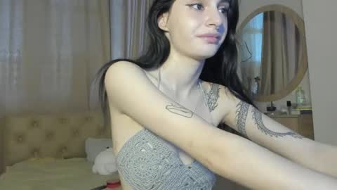 lesyaliss online show from July 19, 4:33 pm