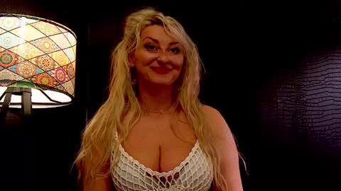 leticiareys online show from February 27, 1:00 pm