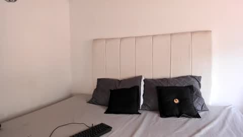 Leticia online show from September 14, 9:03 pm