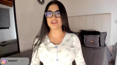 Leticia online show from October 22, 2:01 am