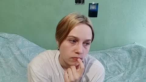 Snapshot of letitiaboteler chatting on December 1, 11:04 am letitiaboteler online show from December 1, 11:04 am