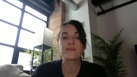 Snapshot of letjennybe chatting on February 16, 4:32 pm strawberrywatermelonpink22 online show from February 16, 4:32 pm