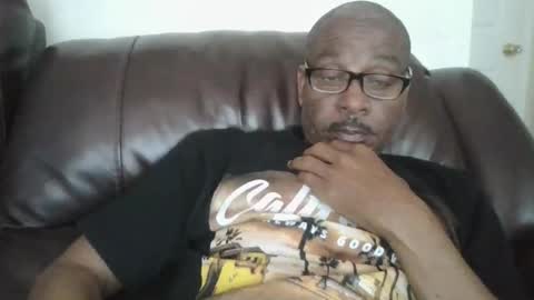 letmegetsum2 online show from May 19, 12:38 am