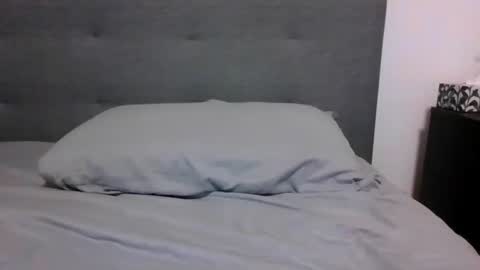 Snapshot of lets_play143 chatting on October 15, 12:44 am lets_play143 online show from October 15, 12:44 am