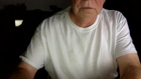 letscum2gether0 online show from January 2, 3:05 am