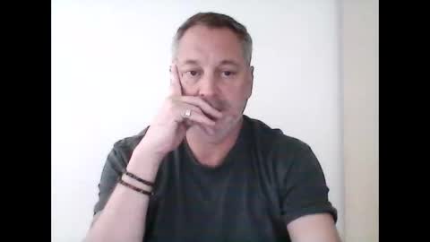 letshavefun2gether68 online show from April 13, 8:53 am