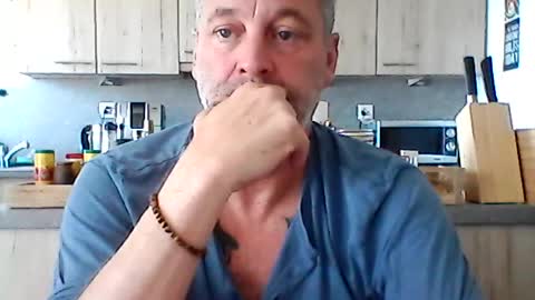 Snapshot of letshavefun2gether68 chatting on July 9, 8:51 am letshavefun2gether68 online show from July 9, 8:51 am
