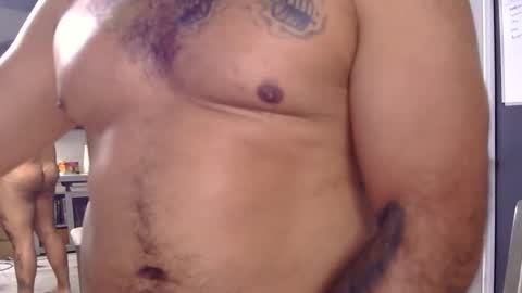 fitnessdude93kg online show from April 9, 5:18 am