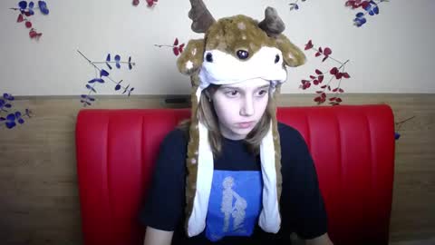 Snapshot of letty_curly chatting on December 5, 12:22 pm letty_curly online show from December 5, 12:22 pm