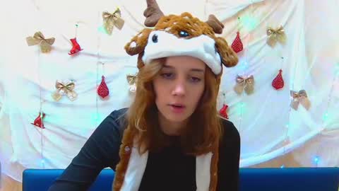 Snapshot of letty_curly chatting on December 29, 9:06 am letty_curly online show from December 29, 9:06 am