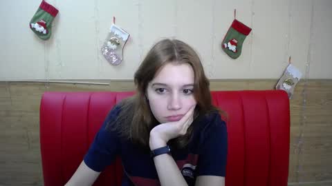 Snapshot of letty_curly chatting on January 8, 3:19 am letty_curly online show from January 8, 3:19 am