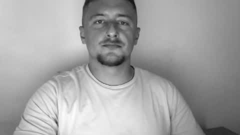 lev1ngston online show from August 6, 3:25 pm