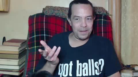 Snapshot of levon48 chatting on January 10, 1:21 am levon48 online show from January 10, 1:21 am