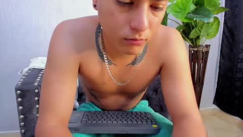 Snapshot of levy_steve chatting on January 19, 12:17 pm LevySteven online show from January 19, 12:17 pm