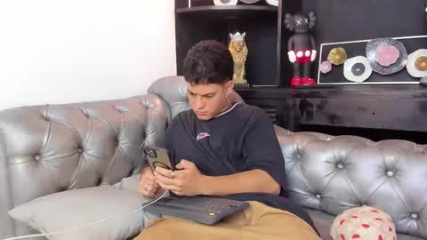 Snapshot of levy_steve chatting on February 28, 6:54 am LevySteven online show from February 28, 6:54 am