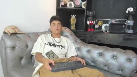 Snapshot of levy_steve chatting on March 2, 10:14 am LevySteven online show from March 2, 10:14 am