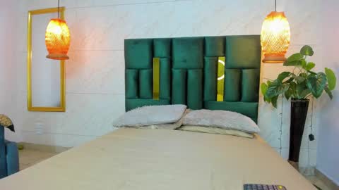 Snapshot of levy_steve chatting on September 13, 3:39 am LevySteven online show from September 13, 3:39 am