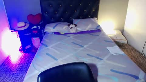 Snapshot of lewis_ly chatting on July 25, 5:43 pm i am lewis ly EDUARDO MEMDOZA15 online show from July 25, 5:43 pm