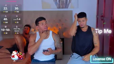 Snapshot of lewishamiltom chatting on February 27, 6:53 pm lewis online show from February 27, 6:53 pm