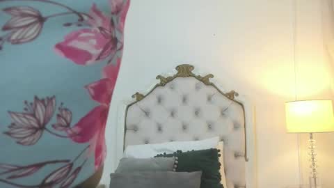    online show from November 24, 11:54 am