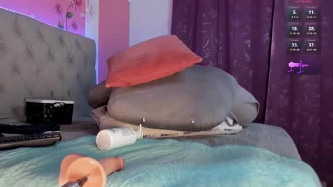 xiara online show from February 4, 2:06 am