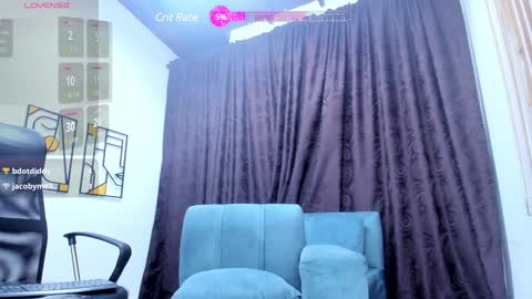 Snapshot of lexadimary chatting on December 13, 8:20 am lexa online show from December 13, 8:20 am