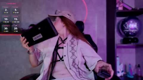 lexavega_ online show from June 3, 4:56 pm
