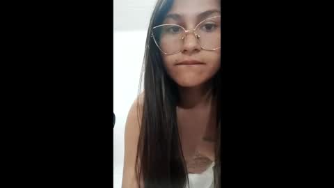 lexi5220 online show from March 11, 2:17 am