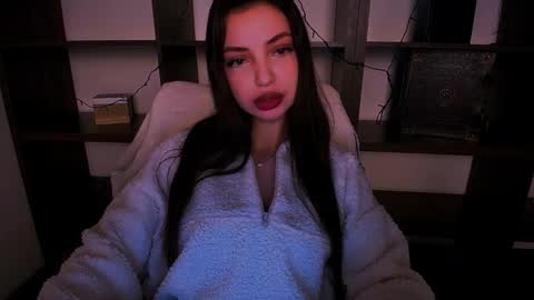 Snapshot of lexi_jos chatting on January 4, 1:31 pm Alexia online show from January 4, 1:31 pm