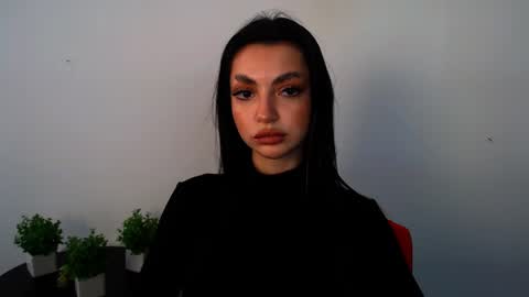 Alexia online show from June 21, 1:35 pm