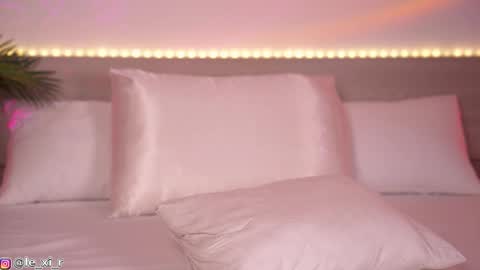 Snapshot of lexi_reed_ chatting on October 12, 2:16 pm Lexi Reed online show from October 12, 2:16 pm