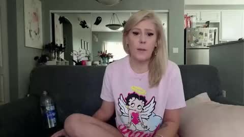 Lexi online show from November 2, 5:48 pm