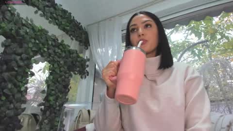 lexi_storm online show from November 7, 7:30 am