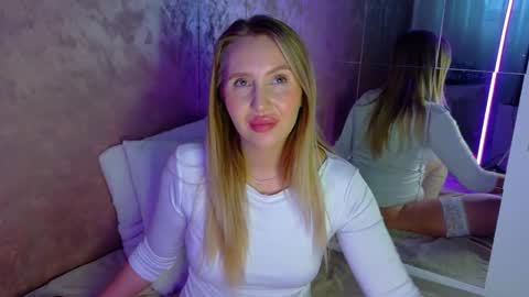 LEXXY online show from November 20, 6:13 am