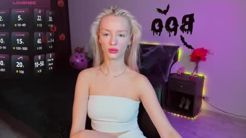 lexieblonde online show from October 20, 5:41 am
