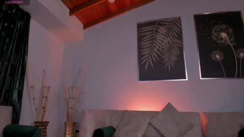 Snapshot of lexiewayne chatting on December 11, 2:30 am Lexie online show from December 11, 2:30 am