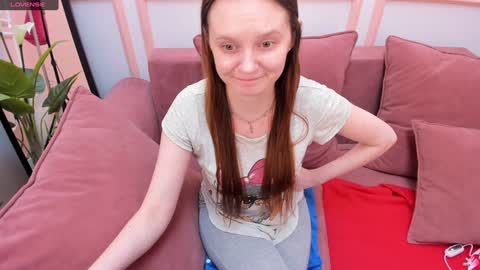 Snapshot of lexihoward chatting on January 29, 10:05 am Lexi online show from January 29, 10:05 am