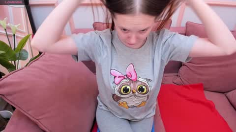 Snapshot of lexihoward chatting on January 31, 6:57 am Lexi online show from January 31, 6:57 am