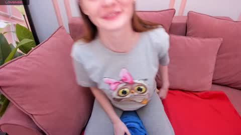 Snapshot of lexihoward chatting on February 7, 7:07 am Lexi online show from February 7, 7:07 am