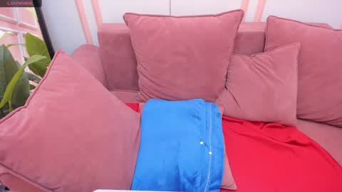 Snapshot of lexihoward chatting on February 7, 1:11 pm Lexi online show from February 7, 1:11 pm